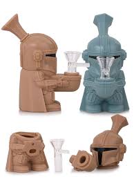 Mandalorian – Brown – Silicone Bong